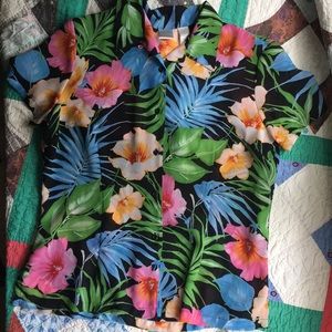 Cute Black Hawaiian Button Up